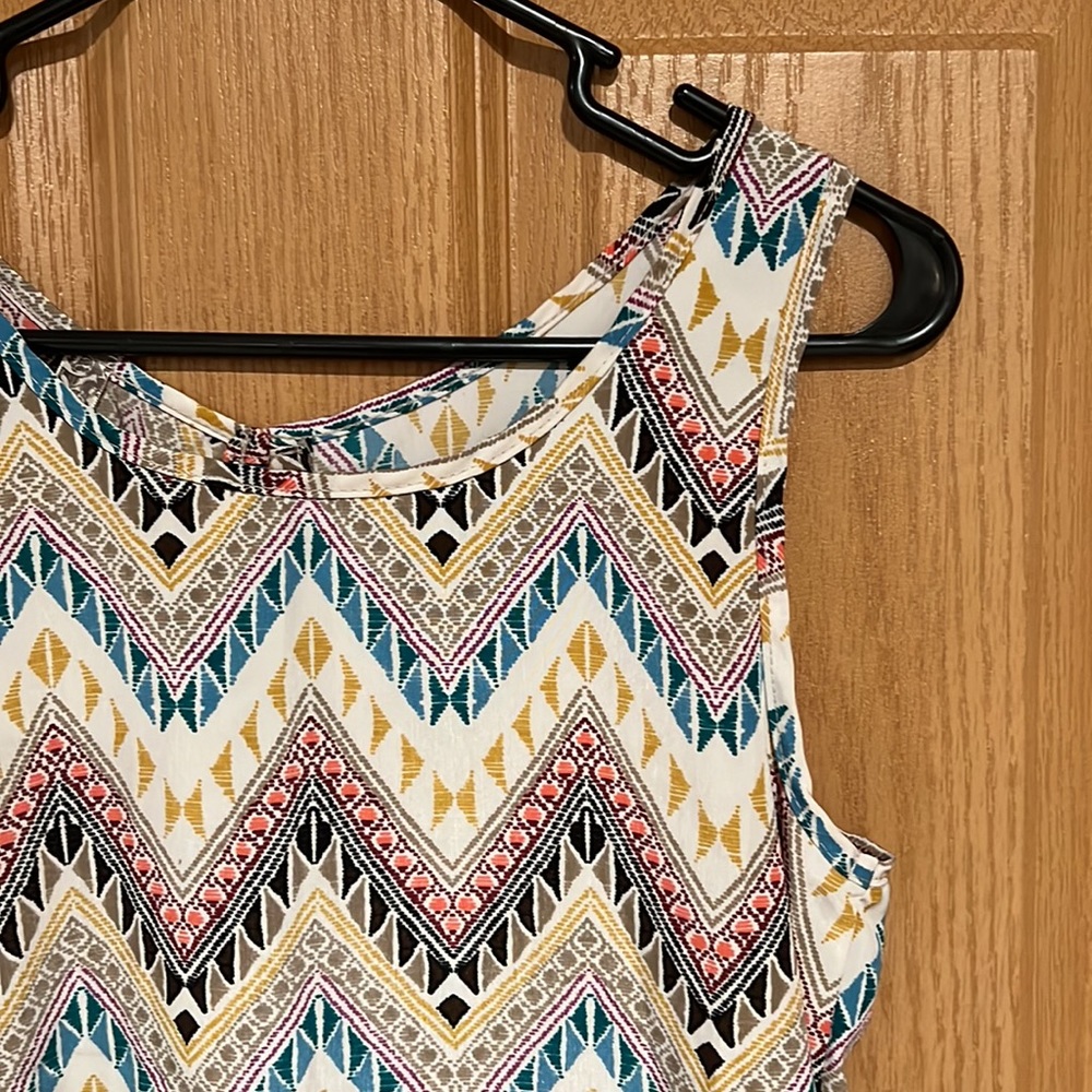 Converse Tank - Picture 3 of 7